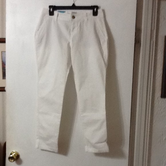 Old Navy Pants - Old Navy boyfriend white pants,  nwt, size 2